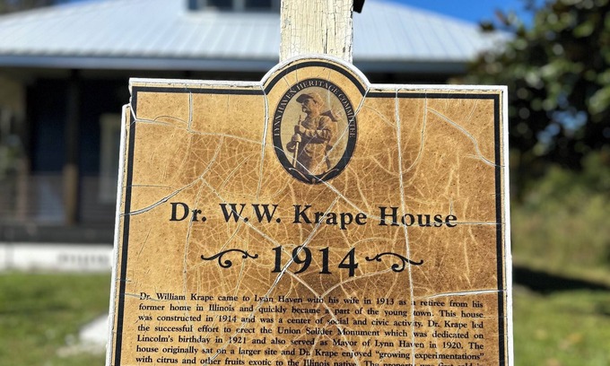 Lynn Haven Cottage | Historic Coastal Cottage