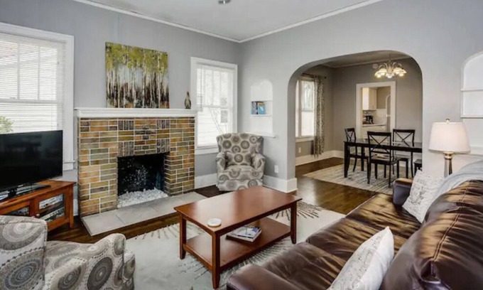 East Hill House | Historic East Hill Bungalow - Close to Everything!