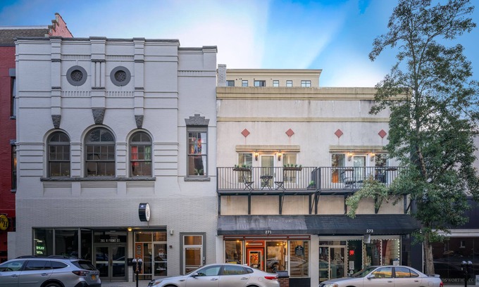 Downtown Wilmington Condo | Historic Front St Loft w/Sauna! Best location in Heart of Downtown Wilmington