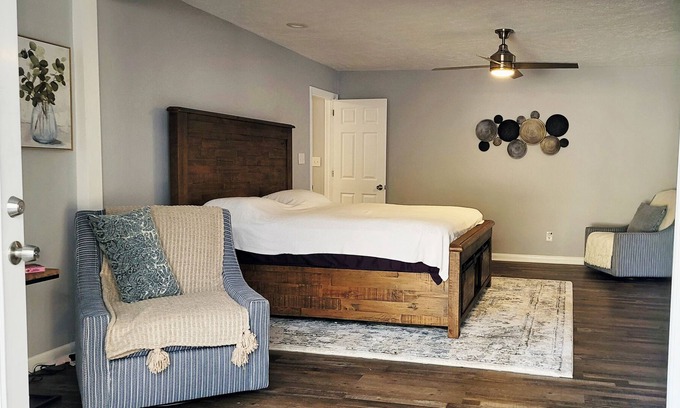 Terry Sanford House | Historic Haymount House with Tuscan Vibe