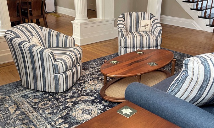 Madison House | Historic Madison Retreat – New Furnishings, Walk to Shops & Riverfront
