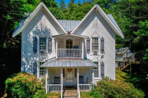 Todd House | Historic McGuire House