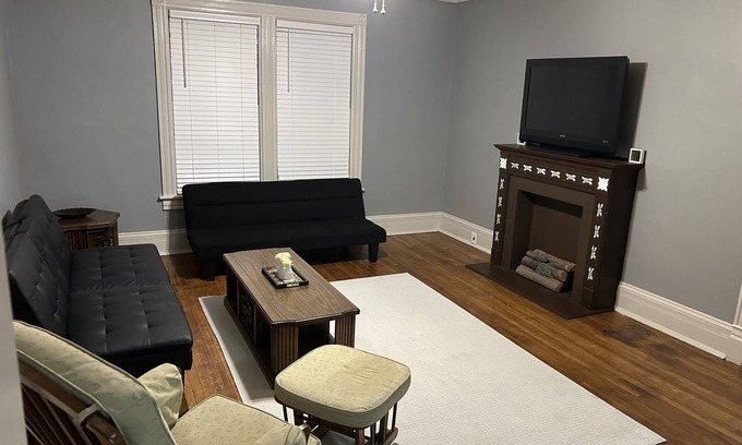 Olean Apartment | Historical District Getaway [Upper]