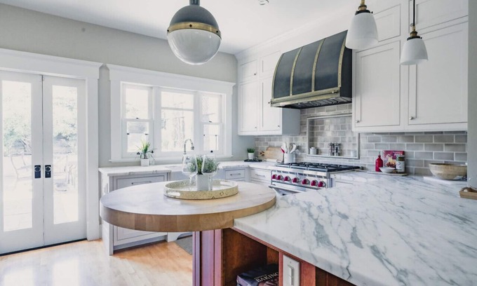 Park West Apartment | Historical Hillcrest Home