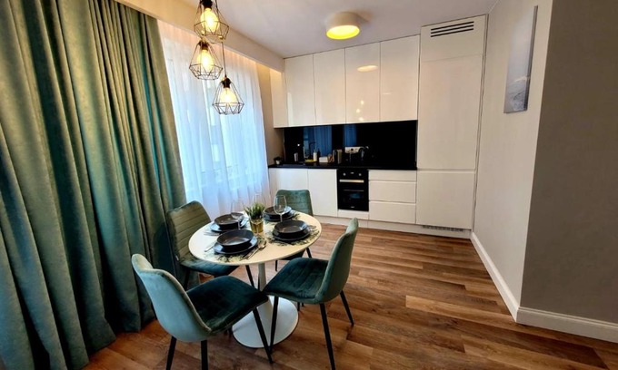 Fabryczna Apartment | HO!HOUSE Legnicka