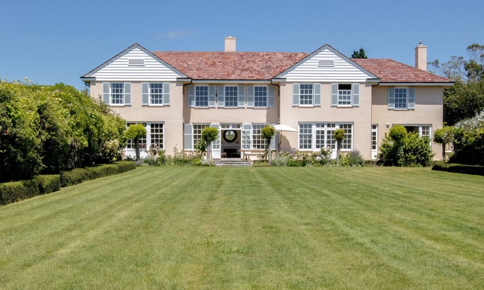 Havelock North House | Hodge House - Havelock North Holiday Home