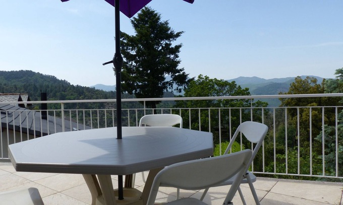 Moissac-Vallee-Francaise Apartment | HOLIDAYS IN CEVENNES