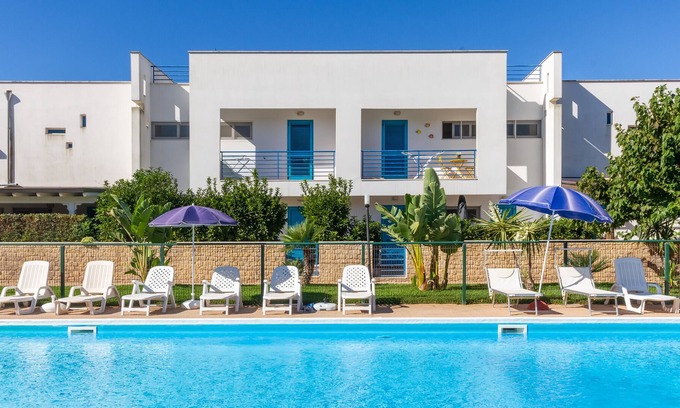 Boncore House | Holiday Accommodation "Libeccio" with private parking and Wi-Fi