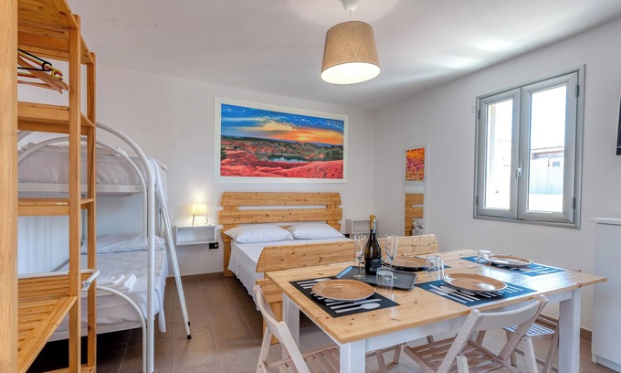 Torre San Gennaro Apartment | Holiday Apartment "Saint Blue Beach - 9" with Sea View, Wi-Fi and Air Conditioning