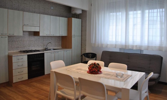 Misano Adriatico Apartment | Holiday apartment Misano Adriatico for 1 - 6 persons with 2 bedrooms - Holiday apartment