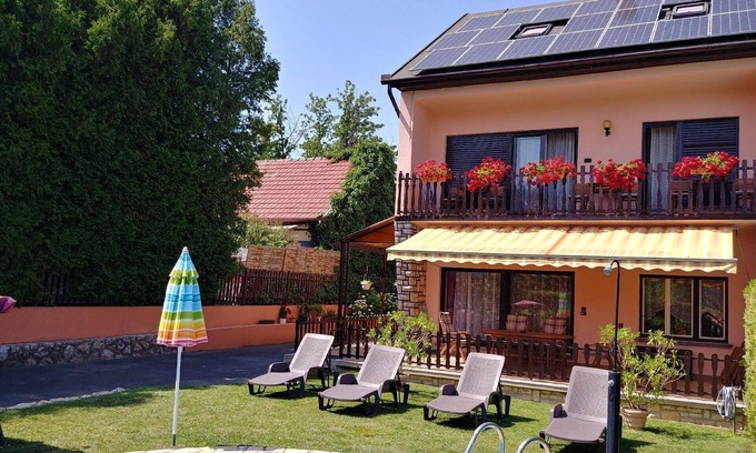 Balatonfoldvar Apartment | Holiday apartment Balatonföldvár for 1 - 9 persons with 4 bedrooms - Holiday apartment in one or mul