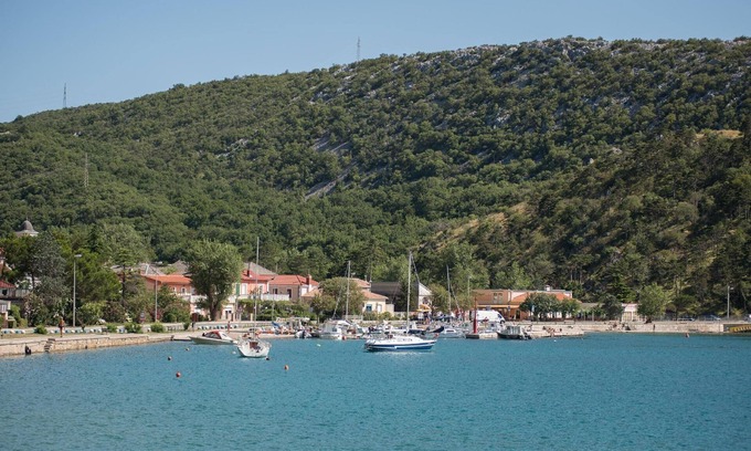 Bakarac Apartment | Holiday apartment Bakarac for 1 - 6 persons with 2 bedrooms - Row house