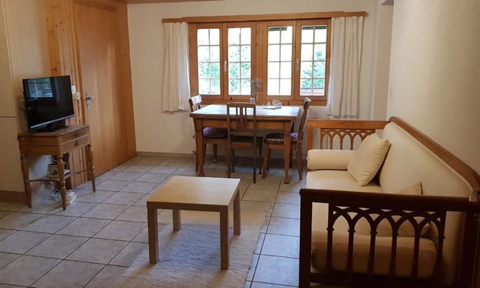 Reichenbach Apartment | Holiday apartment Schattenhalb for 1 - 2 persons with 1 bedroom - Holiday apartment