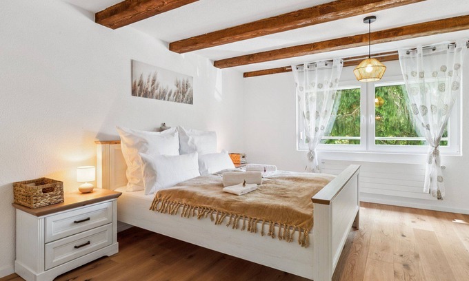 Luchsingen Apartment | Holiday apartment Diesbach GL for 1 - 6 persons with 2 bedrooms - Holiday apartment in one or multi-