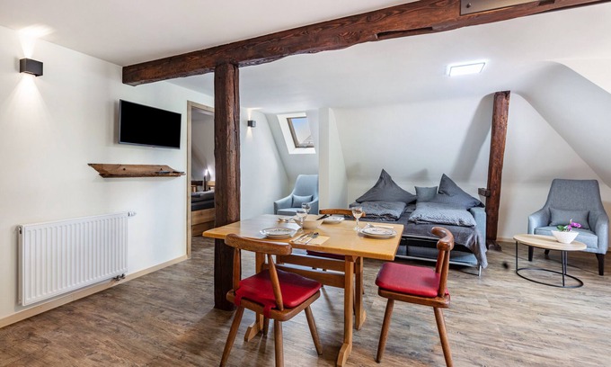 St. Blasien Apartment | Holiday Apartment '1' with Mountain View, Balcony and Wi-Fi