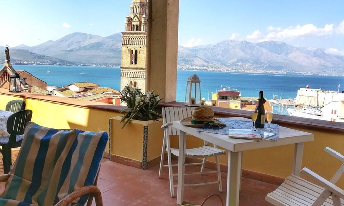 Gaeta Apartment | Holiday apartment Gaeta for 1 - 6 persons with 3 bedrooms - Holiday apartment in one or multi-family