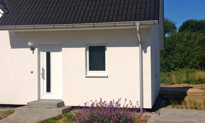 Patzig Apartment | Holiday Apartment in Patzig with Private Parking and Unobstructed View