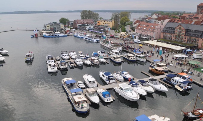 Muritz Apartment | Holiday apartment in Waren
