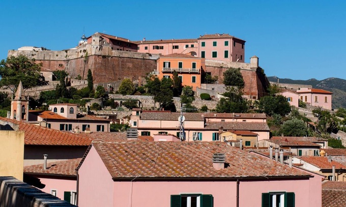 Portoferraio Old Town Apartment | Holiday apartment Portoferraio for 1 - 2 persons with 1 bedroom - Holiday apartment