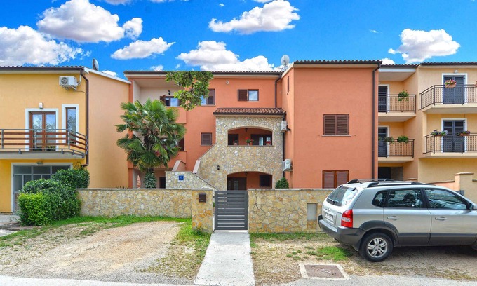 Stinjan Apartment | Holiday apartment mit Klimaanlage und Terrasse