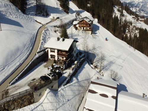 Aschau Im Zillertal Apartment | Holiday apartment near ski area