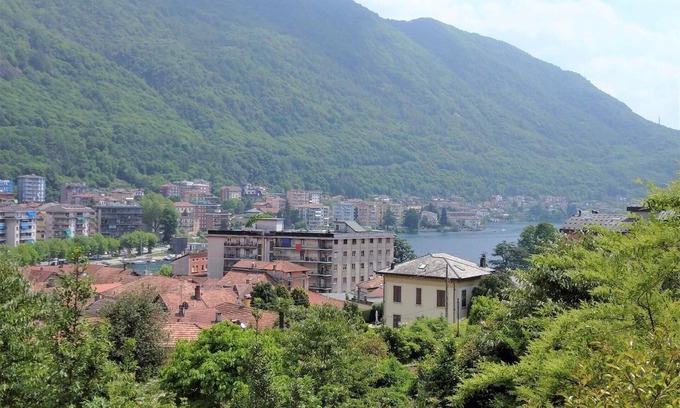 Omegna Apartment | Holiday apartment Omegna for 1 - 6 persons with 2 bedrooms - Twin house