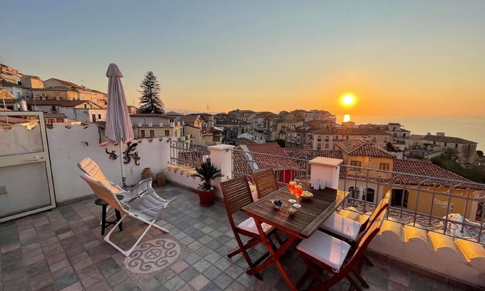 Pizzo Apartment | Holiday apartment Pizzo for 1 - 4 persons with 2 bedrooms - Holiday apartment in one or multi-family