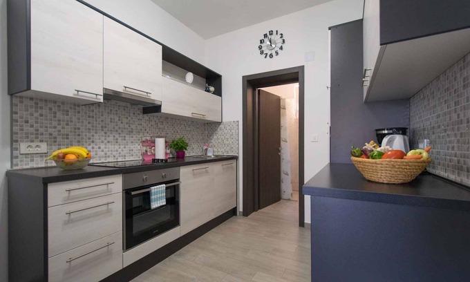 Porat Apartment | Holiday apartment with terrace