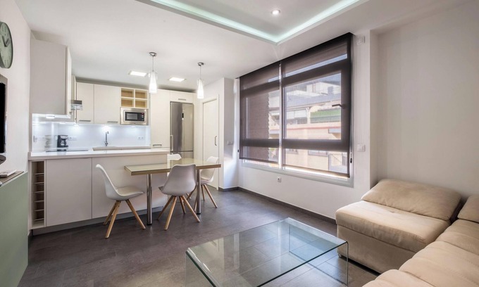 Santa Cruz de Tenerife Apartment | Holiday Apartment "Casa Tiago" with Air Conditioning and Wi-Fi