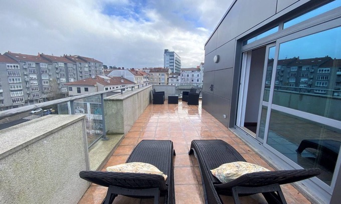 Santiago de Compostela Apartment | Holiday apartment Santiago de Compostela for 1 - 6 persons with 3 bedrooms - Holiday apartment in on