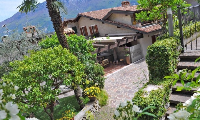 Limone sul Garda Apartment | Holiday flat 'Bella vacanza 8