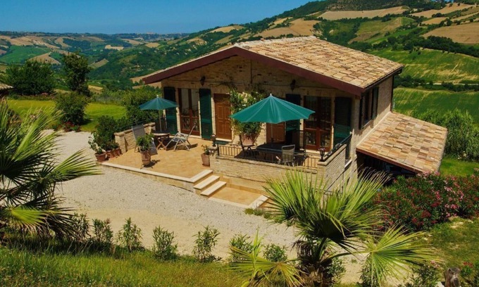 Ripatransone Apartment | Holiday flat "L'Olivo" from "La Casa di Petra"