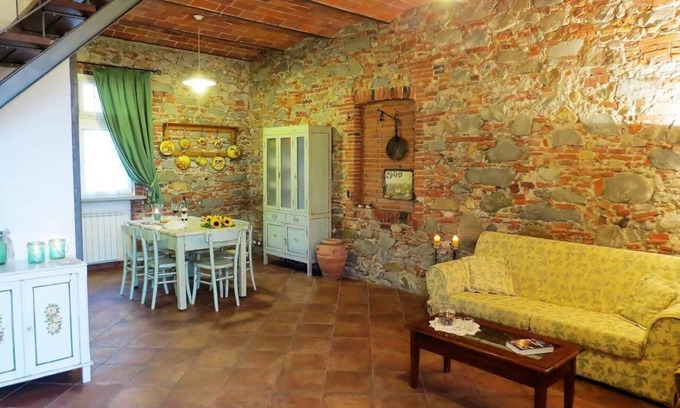 Altopascio Apartment | Holiday flat 'Rio Corso