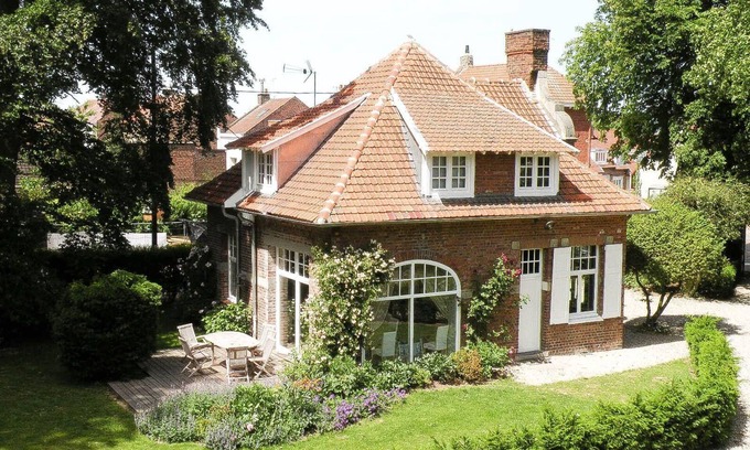 Sainghin-en-Melantois House | Holiday house for 6 persons approx. 125 qm in Sainghin-en-Mélantois, Nord-Pas-de-Calais (Nord)