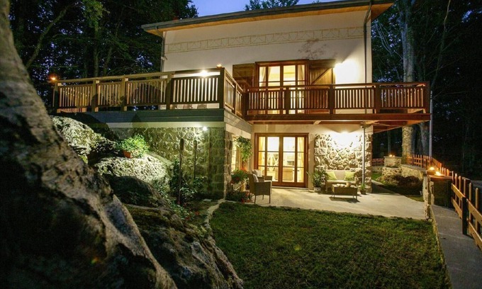Abbadia San Salvatore House | Holiday house Abbadia San Salvatore for 1 - 10 persons with 5 bedrooms - Luxury holiday home