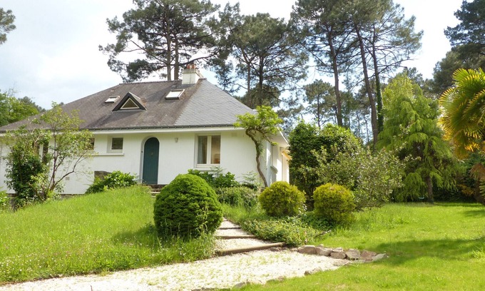 Arradon Ski Chalet | Holiday home 2 km from the beach