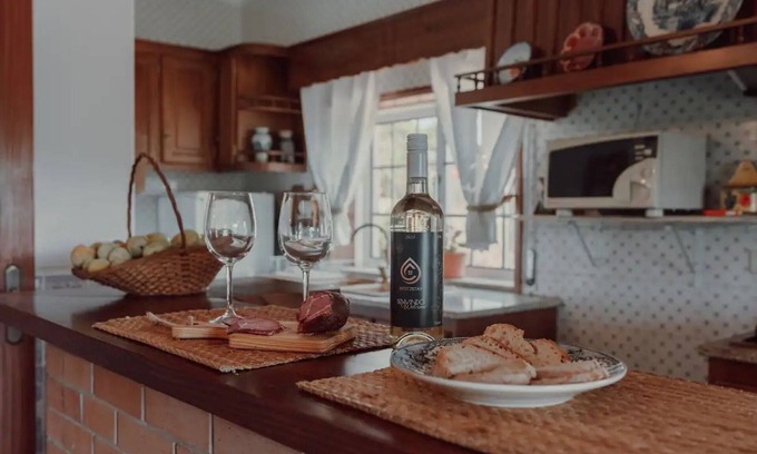 Baiao House | Holiday Home 'A Casa Do Pereira' with Private Garden and Wi-Fi