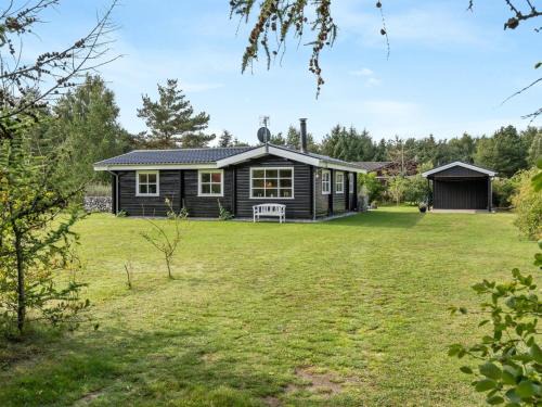 Ørsted House | Holiday Home Botwith - 400m from the sea by Interhome