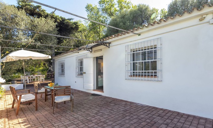 Sorso House | Holiday Home 'Casettasorso' with Terrace, Garden & Wi-Fi