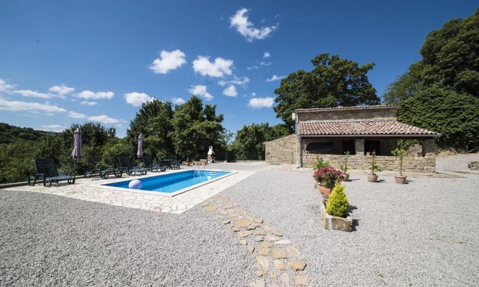 Buzet House | Holiday Home Cosseriga