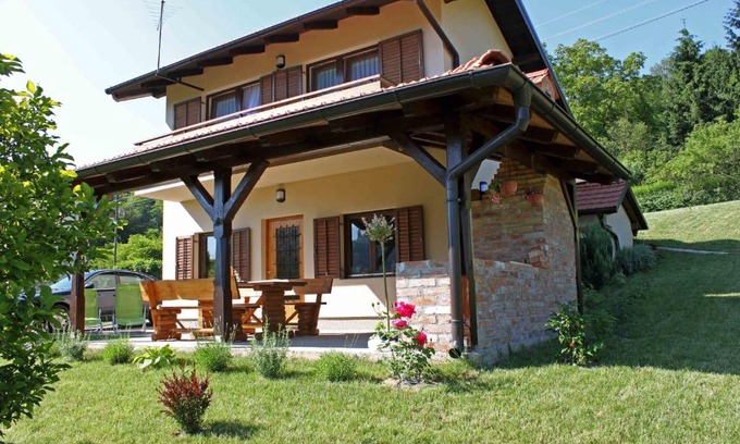 Veliko Trgovisce House | Holiday home Ema