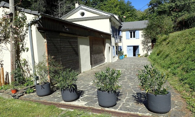 Caudebronde House | Holiday home for 6 guests in Cameliere