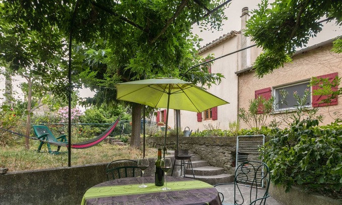Felines-Minervois House | Holiday home with mezzanine between the vineyards