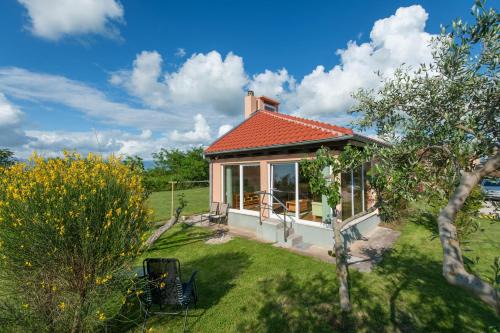Zaton House | Holiday home Frankie Paradise
