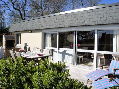 Crozon House | Holiday Home Gevanac by Interhome