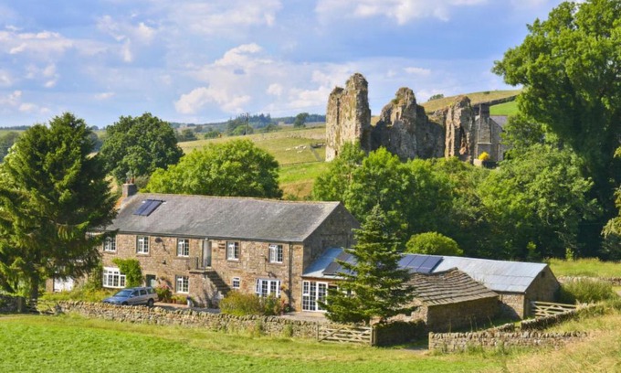 Greenhead House | Holiday Home Holmhead by Interhome