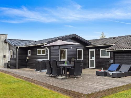 Bøtø By House | Holiday Home Kalevi - 900m from the sea by Interhome