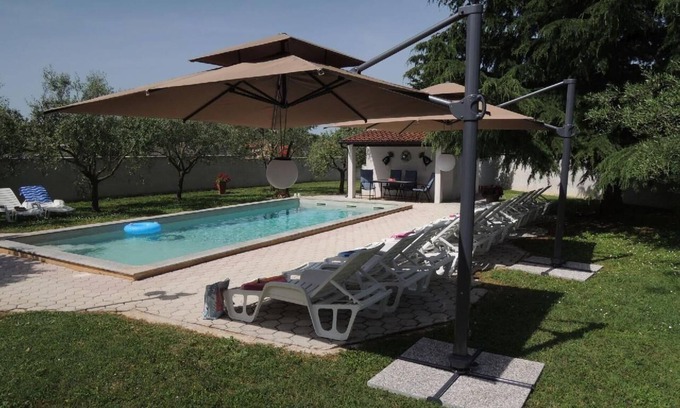 Antonci House | Holiday home "Lavanda1" with pool