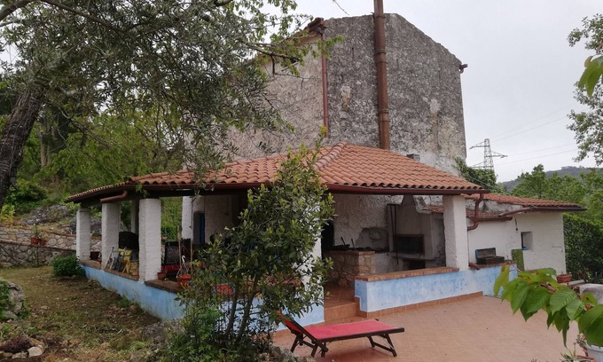 Itri House | Holiday Home 'Le Monticelle' with Mountain View, Wi-Fi and Air Conditioning