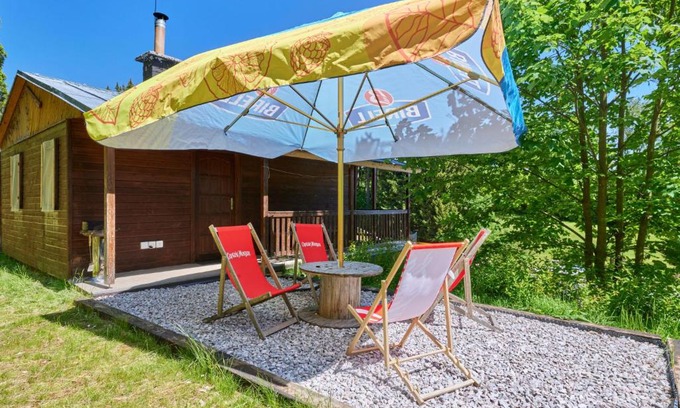Mlade Buky House | Holiday Home Lesní plovárna B2 by Interhome